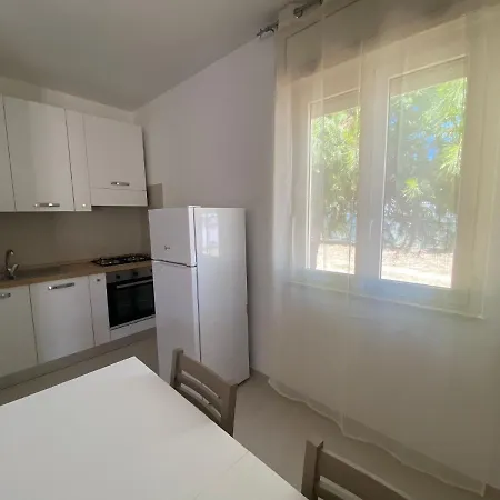 別荘 La Casa Al Mare ペスキチ